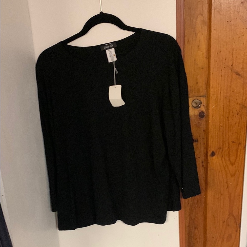 Black and White Long Sleeve Blouse